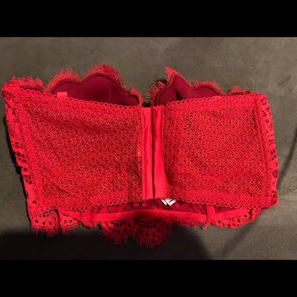 Bra - Picture 2 of 3